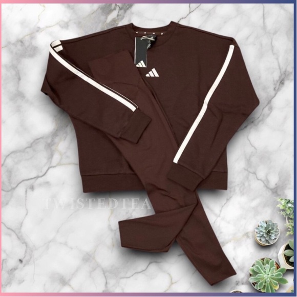 adidas Pants - ❤️ NWT adidas 2 pc outfit in CHOCOLATE brown womens size L large new with tags